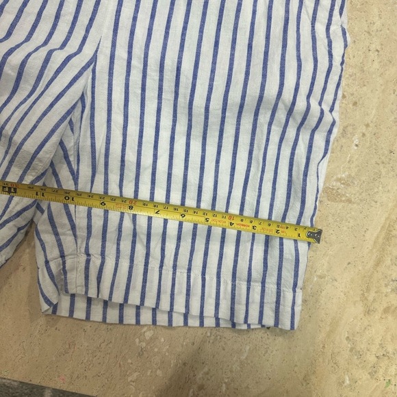 Excellent Women's Croft & Barrow® Breezy Soft Stripe Shorts Size M - Picture 9 of 10
